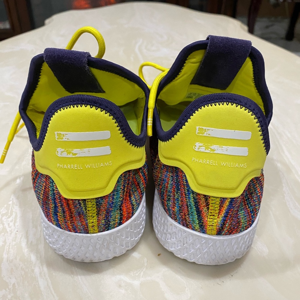 Adidas Tennis HU
